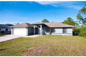 3265 58th Ave Ne, Naples