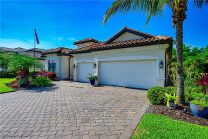 2110 Antigua Ln, Naples