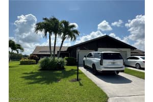 107 Round Key Circle, Naples, FL 34112 - MLS#225062769