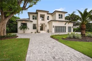 3190 Crayton Rd, Naples