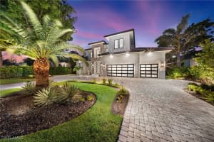 3190 Crayton Road, Naples, FL 34103 - MLS#225062773