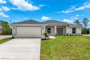 3757 Ne 16th Pl, Cape Coral