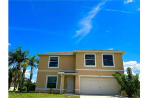 1707 4th Place, Cape Coral, FL 33991 - MLS#225062791