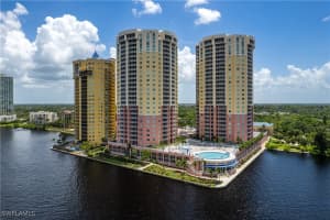 2745 1st Street, Fort Myers, FL 33916 - MLS#225062881