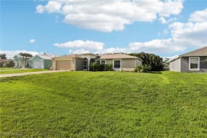 1510 13th Terrace, Cape Coral, FL 33991 - MLS#225062897