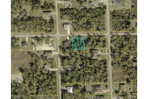 15 7th Street, Lehigh Acres, FL 33972 - MLS#225062929