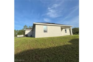 1422 Highland Avenue, Lehigh Acres, FL 33972 - MLS#225062944