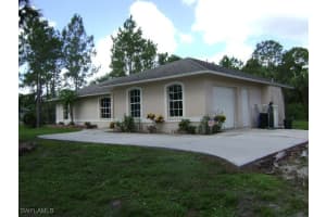 681 19th St Sw, Naples