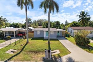 3064 Connecticut Ave, Naples