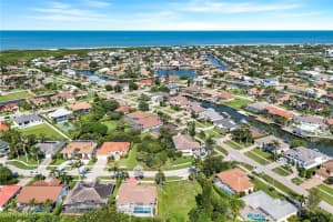 661 Lewis Court, Marco Island, FL 34145 - MLS#225063010