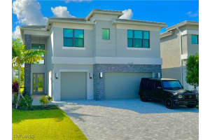 20304 Estero Crossing Blvd, Estero