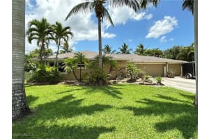 1010 Edgemere Dr, Fort Myers