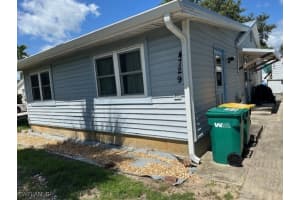 4729 Orchard Ln, Naples
