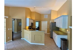 711 Pine Vale Drive, Naples, FL 34104 - MLS#225063145