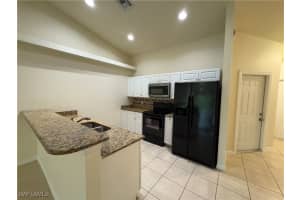 1422 47th Terrace, Cape Coral, FL 33914 - MLS#225063157