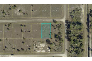 1118 Eaves Street, Lehigh Acres, FL 33974 - MLS#225063255