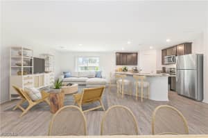 866 Youngreen Drive, Fort Myers, FL 33913 - MLS#225063303