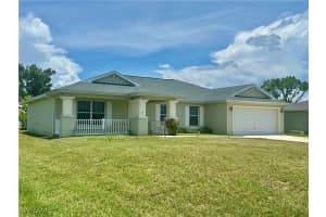 211 26th Avenue, Cape Coral, FL 33991 Sold 08/18/25