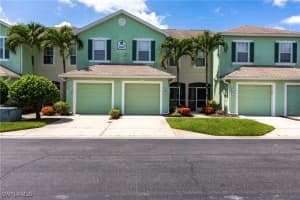 3647 Pine Oak Cir 106, Fort Myers