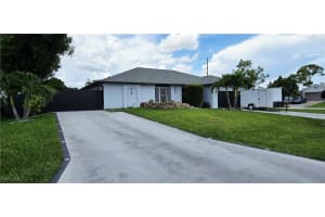 933 Santa Barbara Place, Cape Coral, FL 33991 - MLS#225063376