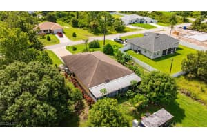 1407 Poinsettia Avenue, Lehigh Acres, FL 33972 - MLS#225063388