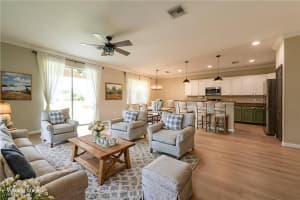 2470 Heydon Circle, Naples, FL 34120 - MLS#225063455