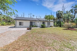 2130 Wilson Blvd N, Naples
