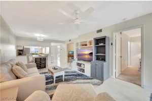 1925 Courtyard Way, Naples, FL 34112 - MLS#225063508