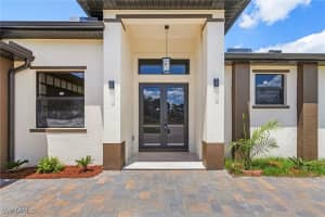 956 Columbus Boulevard, Lehigh Acres, FL 33974 Sold 09/08/25