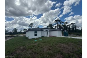 322 McArthur Boulevard, Lehigh Acres, FL 33974 - MLS#225063534