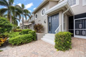 28072 Cavendish Court, Bonita Springs, FL 34135 - MLS#225063550