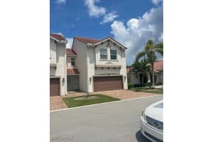 7139 Greenwood Park Cir 12, Fort Myers