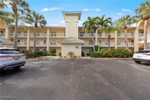15495 Cedarwood Ln 9-103, Naples