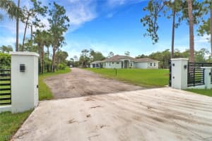 1086 21st Street, Naples, FL 34117 - MLS#225063581