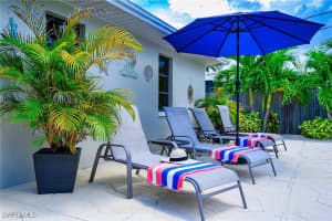 672 100th Avenue, Naples, FL 34108 - MLS#225063681
