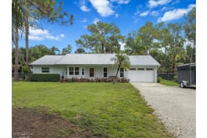 5881 Green Blvd, Naples
