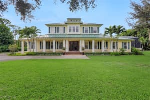 75 East Ave, Naples