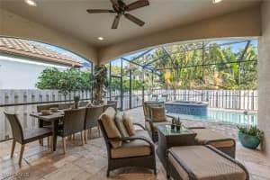 837 105th Avenue, Naples, FL 34108 - MLS#225063745