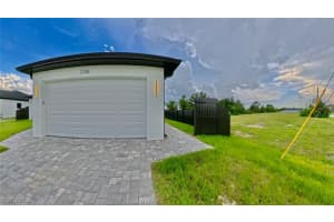 2126 26th Street, Cape Coral, FL 33909 - MLS#225063748