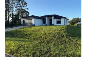 3905 33rd Street, Lehigh Acres, FL 33976 Sold 10/06/25