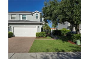 15591 Summit Place Cir, Naples