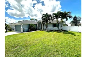 4625 Catalina Lane, Bonita Springs, FL 34134 - MLS#225063775