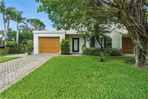 1140 5th Street, Naples, FL 34102 - MLS#225063816