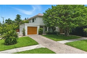 1140 5th Street, Naples, FL 34102 - MLS#225063816