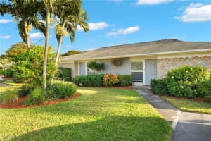 654 Palm View Drive, Naples, FL 34110 Sold 08/22/25