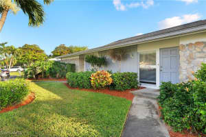 654 Palm View Drive, Naples, FL 34110 Sold 08/22/25
