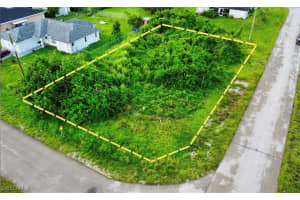 3200 14th Street, Lehigh Acres, FL 33971 - MLS#225063870