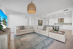 1125 Central Avenue, Naples, FL 34102 Sold 08/21/25