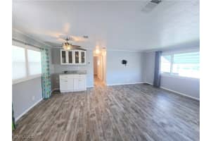 130 Enchanting Boulevard, Naples, FL 34112 - MLS#225063967