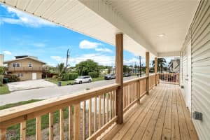 627 Palm Avenue, Goodland, FL 34140 - MLS#225063980